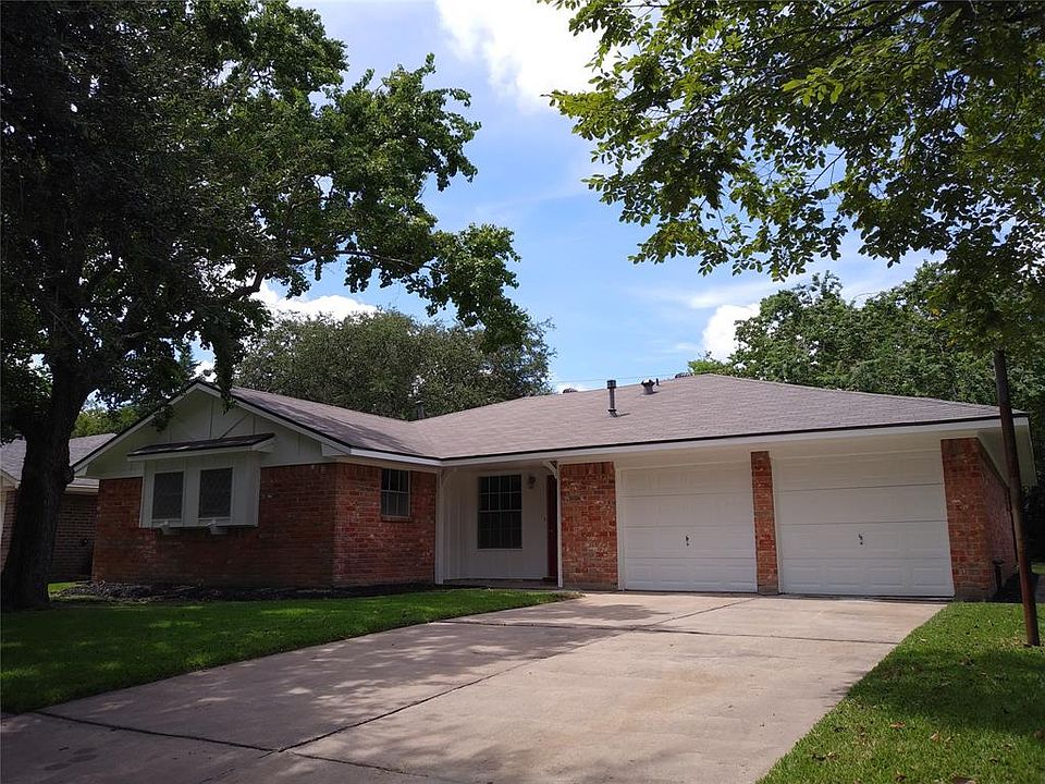 1st image of 2906 Shady Creek Dr