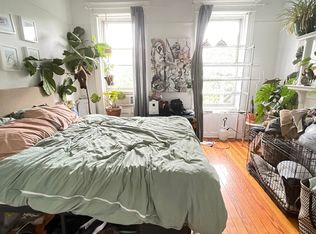 2051 Gates Ave APT 3R, Ridgewood, NY 11385