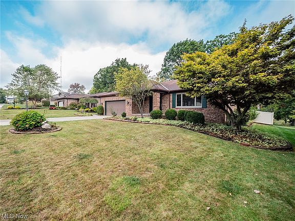 2nd image of 4681 Main Hill Dr