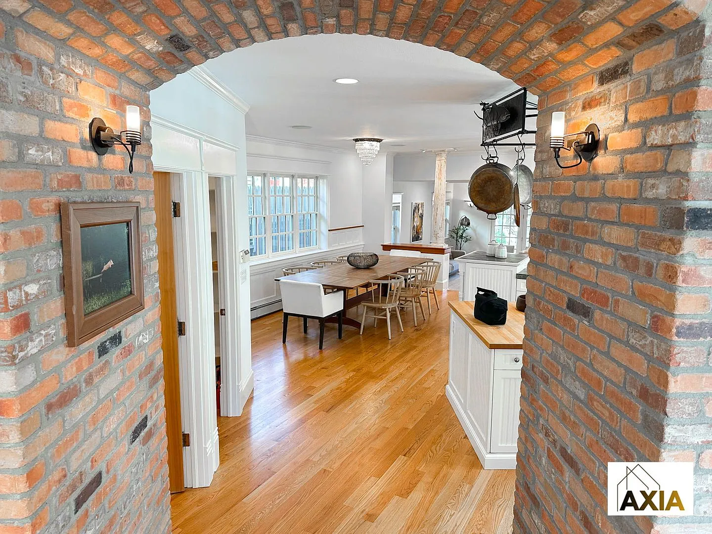 Luxury 3BD/2.5BA Home on Boulder Creek! — Photo 4