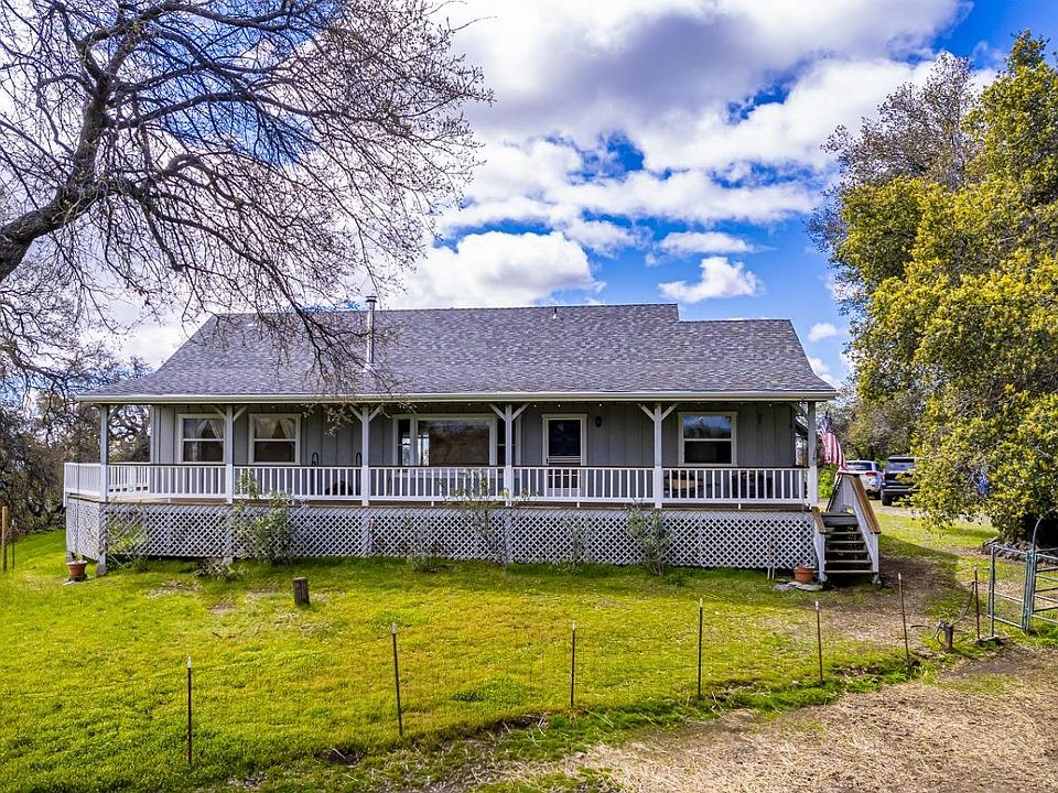 1st image of 55585 Quail Hollow Ct