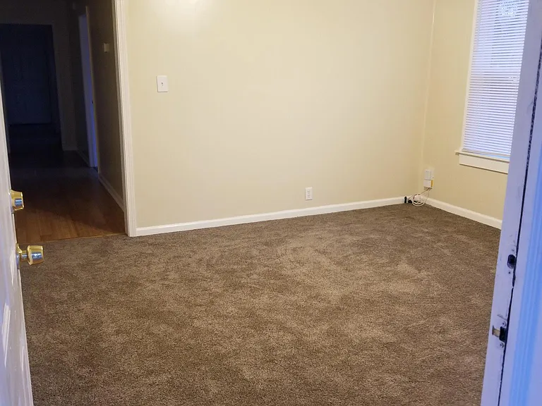 630 West Ave #B — Photo 8