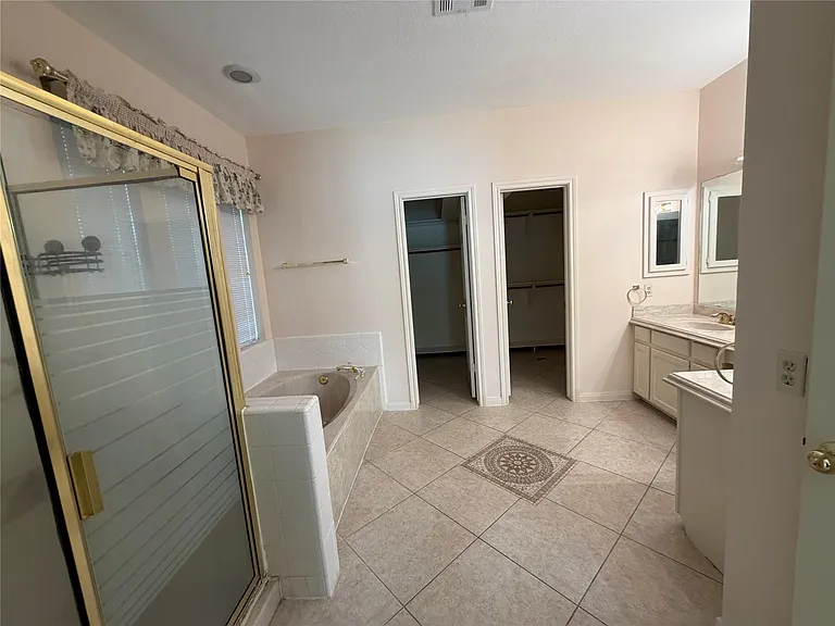 3739 Elkins Rd — Photo 6