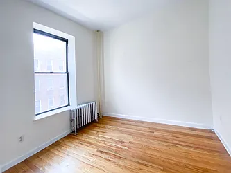 Rented by Kahen Properties