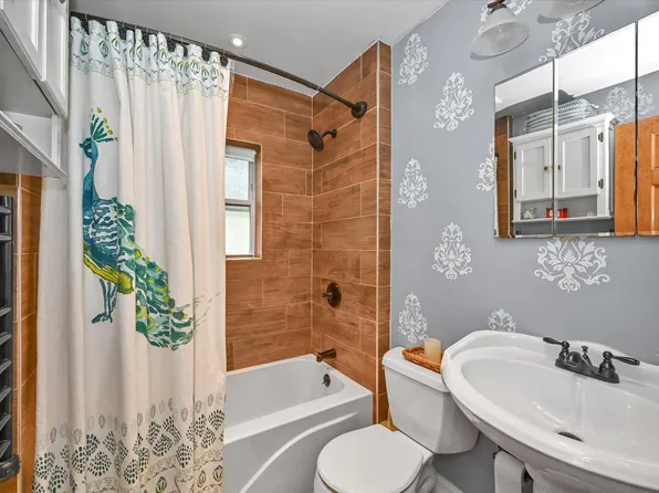 133-27 135th Place image 9 of 19