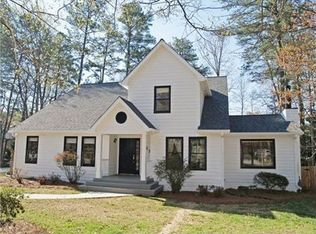2571 Andover Dr, Dunwoody, GA 30360