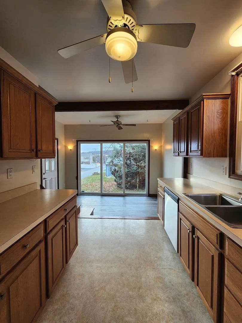 120 Cooper St. Manchester, PA 17345 — Photo 3