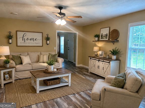 2nd image of 231 Advantage Ln