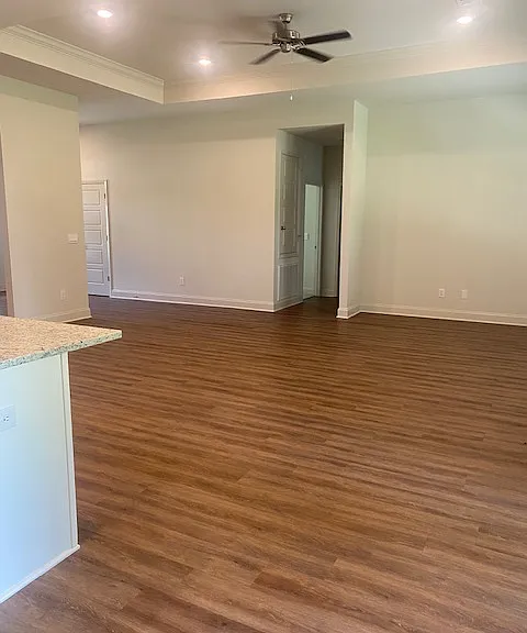 Entrance to Hall off Family Room