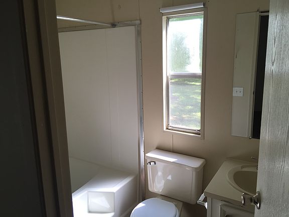 2nd image of 4100 Us Highway 29 N Trlr 67
