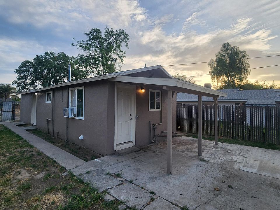 1st image of 301 W Braden Avenue