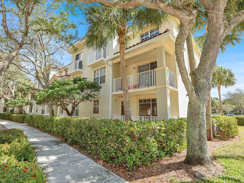 1st image of 4903 Chancellor Dr #1