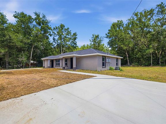 4th image of 5795 NW 11th Pl