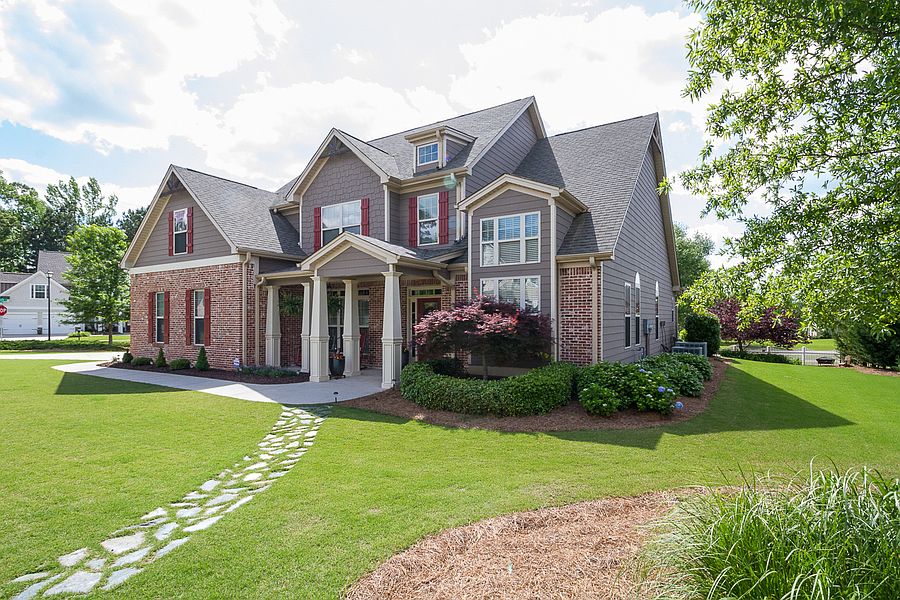 1st image of 38 Piedmont Dr