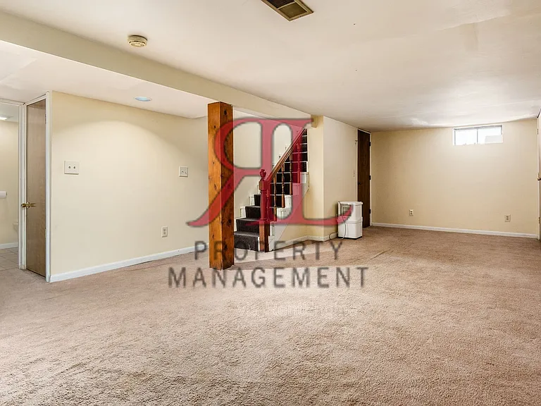 3400 Eisenhower Rd — Photo 26