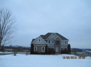 10620 Meadow Ridge Rd, Wausau, WI 54401