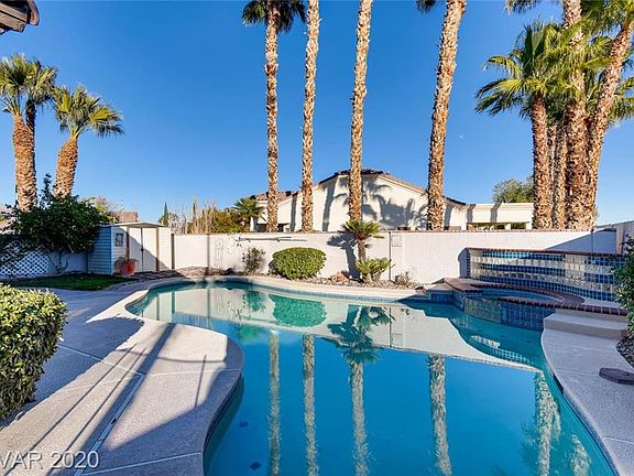 2nd image of 5605 Island Breeze Ct