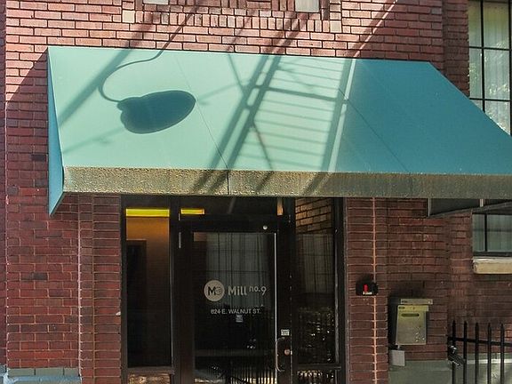 2nd image of 624 E Walnut St APT 23