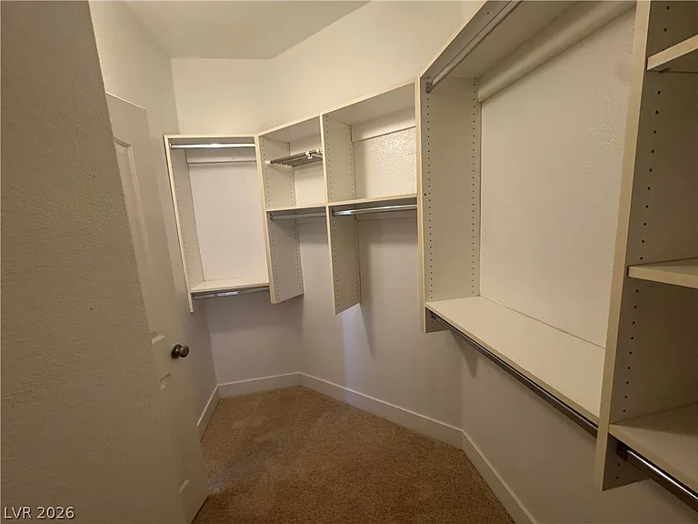 1521 Tillman Falls Ave — Photo 18