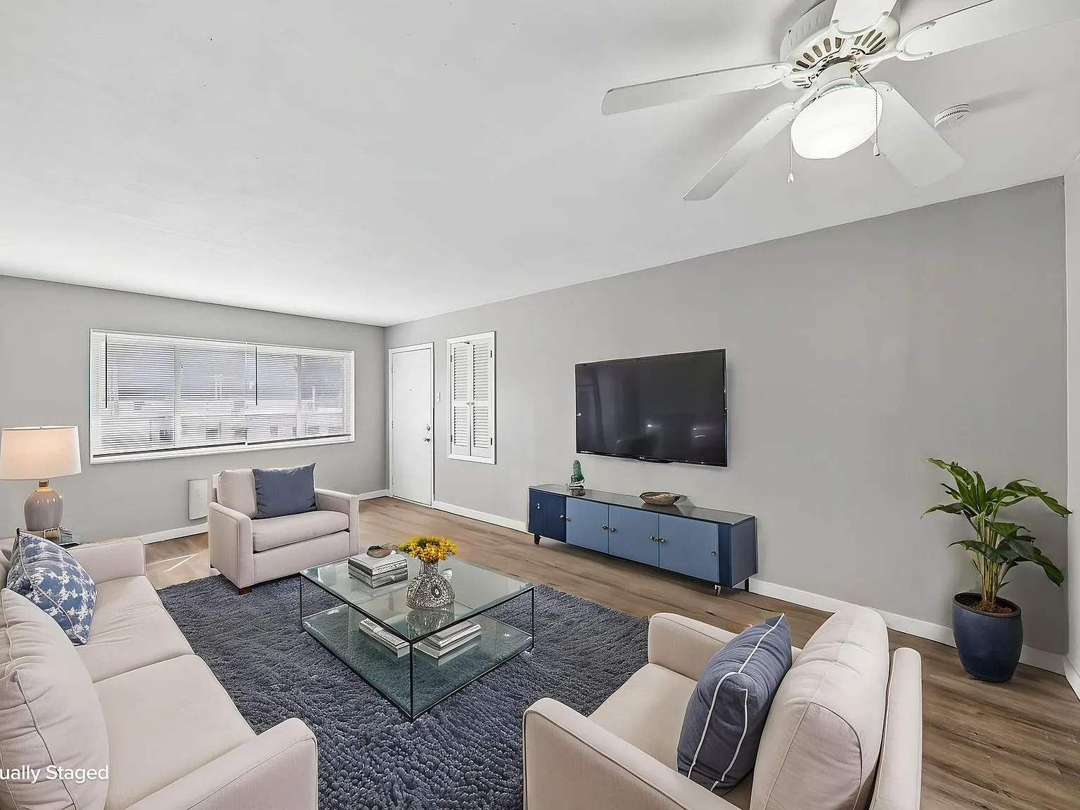Northbrook Apartments — Photo 2
