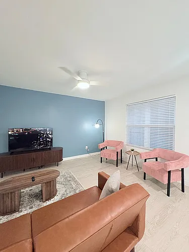 1317 Newning Ave #ID1497887P Photo 1