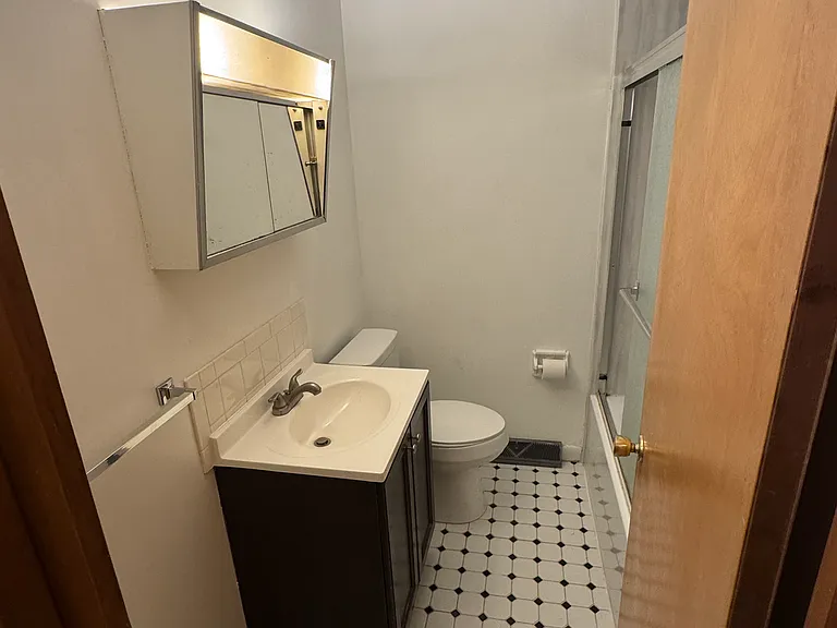 1420 Cloverfield Ave — Photo 14