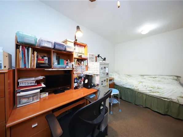 1625 Emmons Avenue image 10 of 32