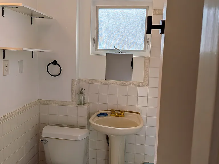 12 Newbern Ave #2 — Photo 15