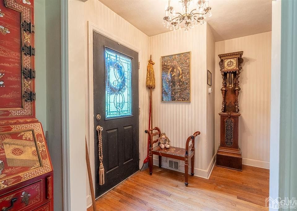 43 Kings Hwy, Middletown, NJ 07748 Zillow