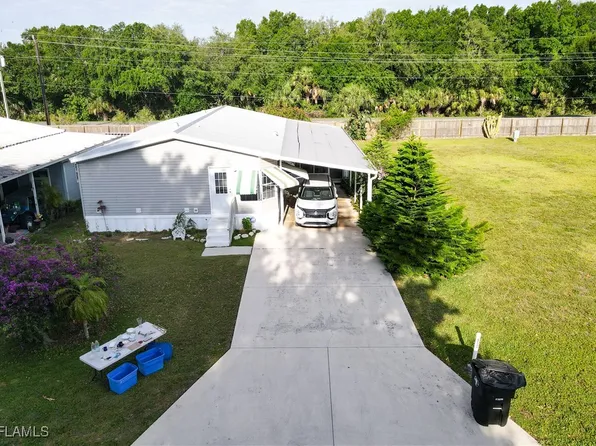 933 Yacht Club Way, Moore Haven, FL 33471