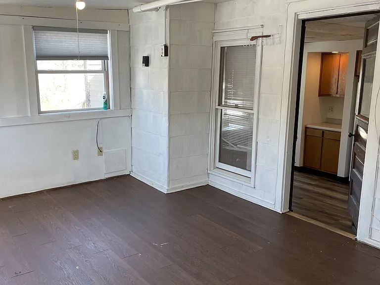 210 S Water St — Photo 11