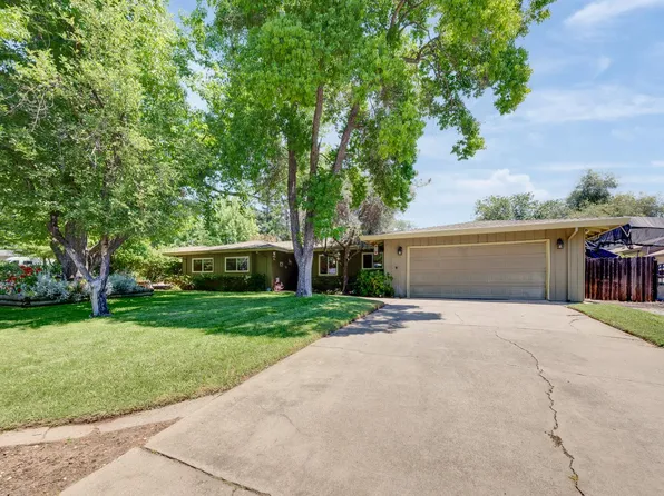 5765 Hoffman Ln, Fair Oaks, CA 95628