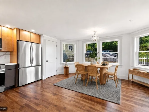 58 Granite St #1, Gloucester, MA 01930