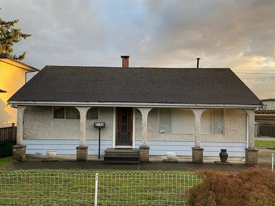 1st image of 2130 Craigen Ave
