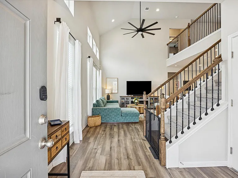12000 Corsicana Trl #18 — Photo 3