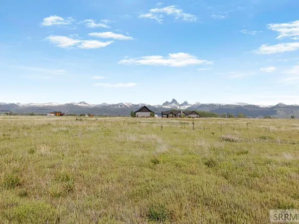 4490 Heads Up Rd, Victor, ID 83452
