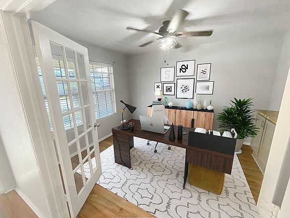 3rd image of 5711 Sherbrooke Oak