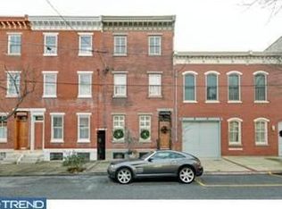 2122 Wallace St, Philadelphia, PA 19130