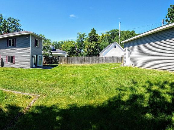 3rd image of 511 S Mears Ave