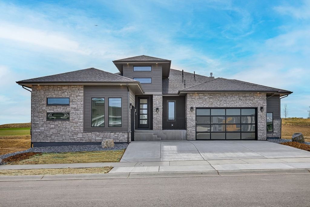 1727 Abundance Dr