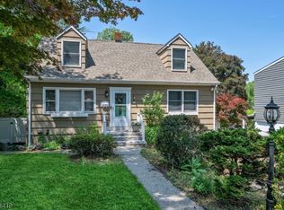 17 Canterbury Rd, Ringwood Boro, NJ 07456
