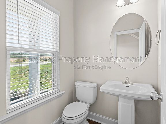 4th image of 3876 Harper Franklin Ave