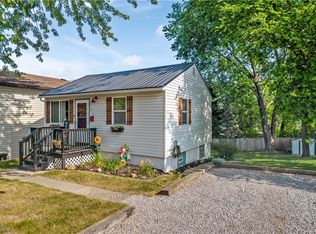 417 Franklin Ave, Barberton, OH 44203