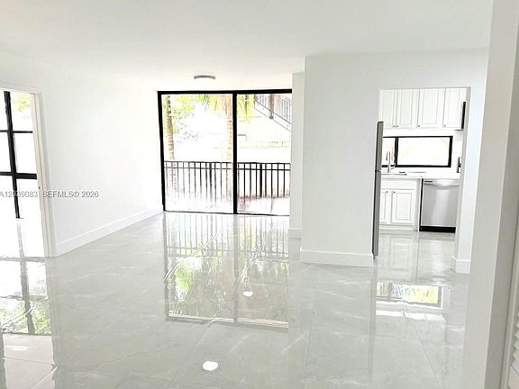 3rd image of 16909 N Bay Rd APT 116