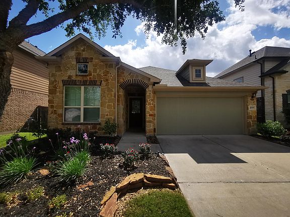 5th image of 4939 Ginger Bluff Trl