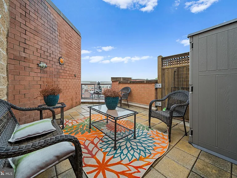 631 D St NW #1139 — Photo 35