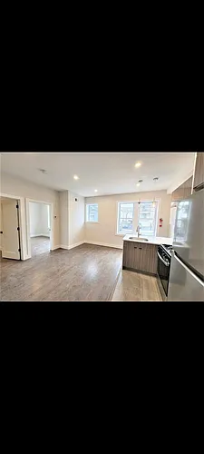 537 Hawthorne Ave #306A Photo 1