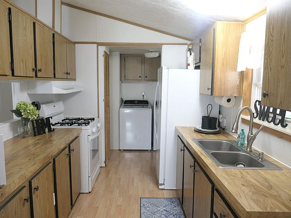 5th image of 6264 Wildwood Dr