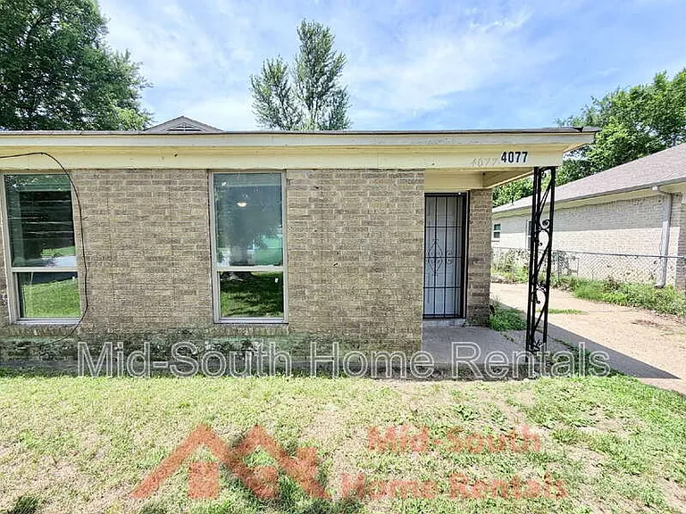 4077 Forest View Dr — Photo 1