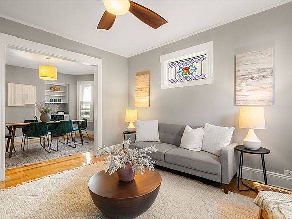 5th image of 14 Albermarle St #14